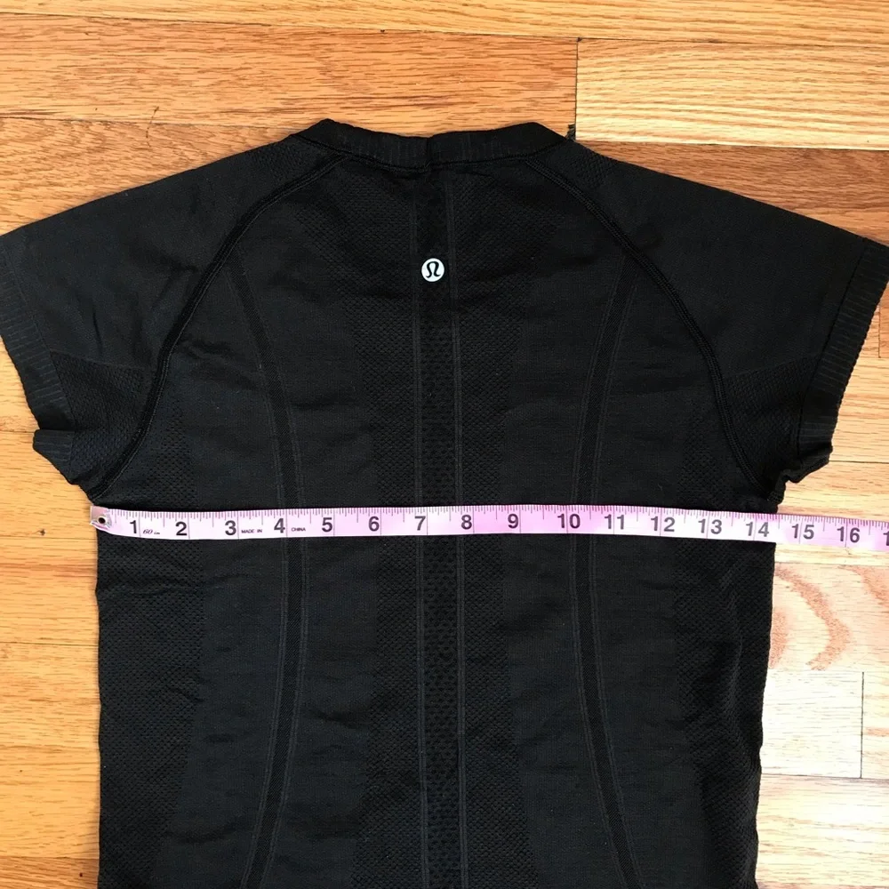 Lululemon Swiftly Tech Black Short Sleeve Shirt 6
